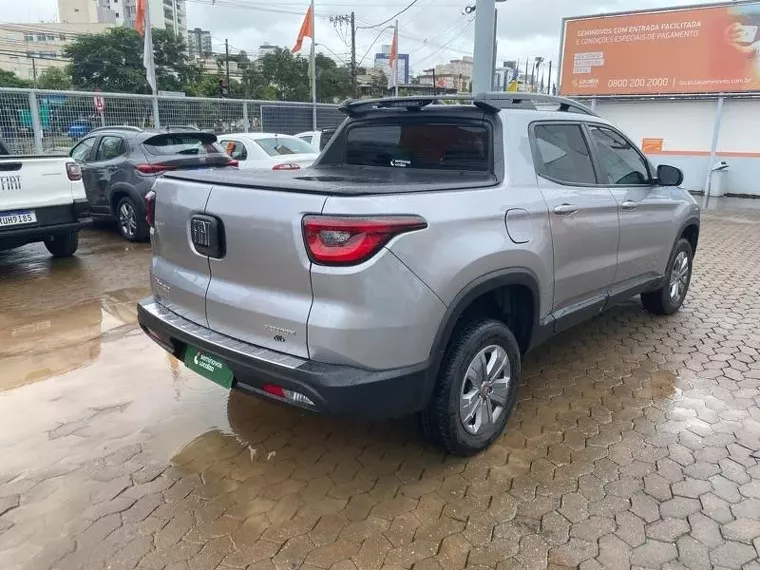 Fiat Toro Prata 3