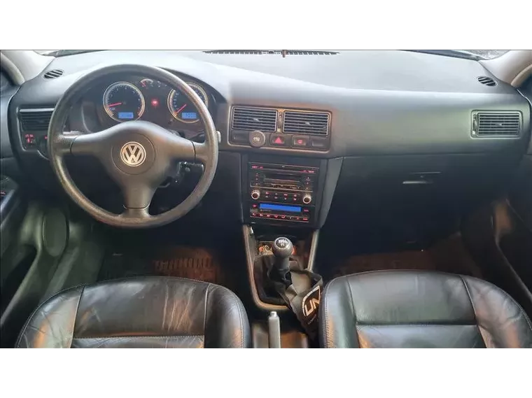 Volkswagen Golf Prata 7