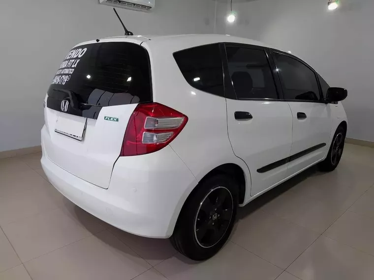 Honda FIT Branco 21