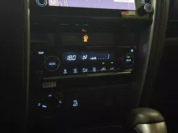Toyota Hilux SW4