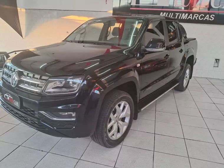 Volkswagen Amarok Preto 17