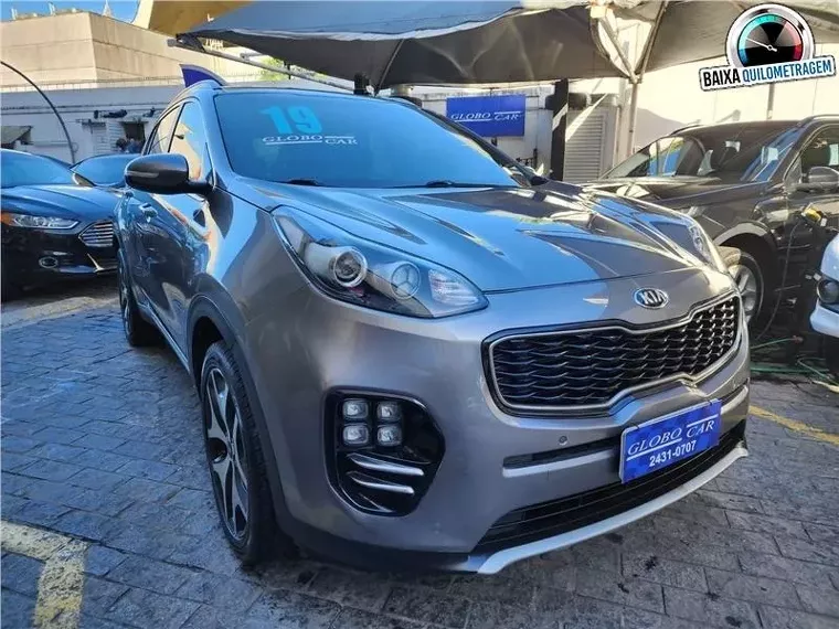 KIA Sportage Cinza 9