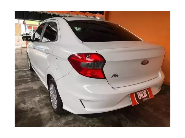 Ford KA Branco 3