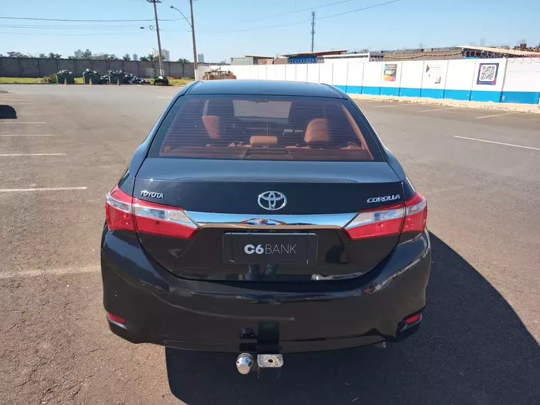 Toyota Corolla Preto 7