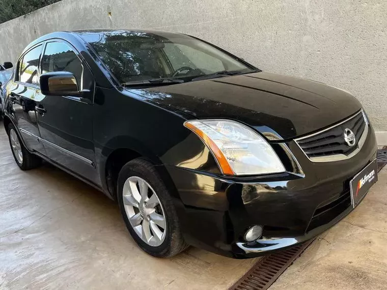 Nissan Sentra Preto 1