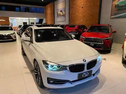 BMW 320i
