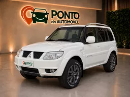 Mitsubishi Pajero TR4