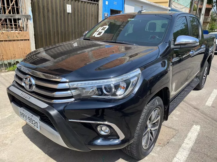 Toyota Hilux Preto 5