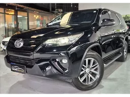 Toyota Hilux SW4