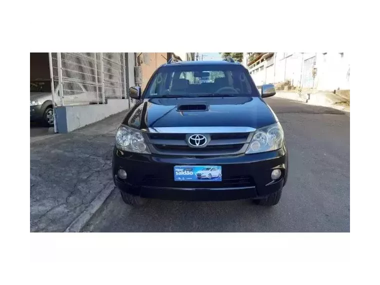 Toyota Hilux SW4 Preto 5