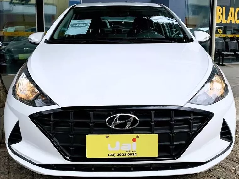 Hyundai HB20S Branco 2