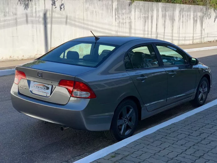 Honda Civic Cinza 14