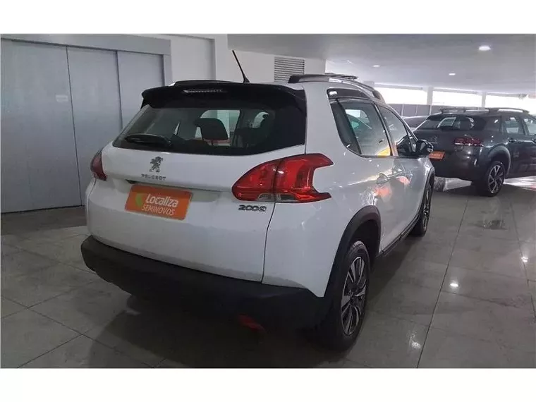 Peugeot 2008 Branco 8