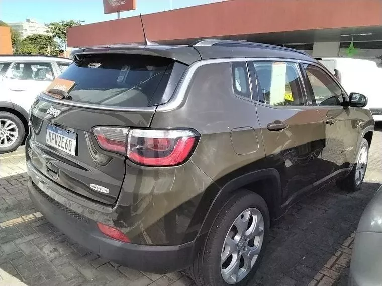 Jeep Compass Verde 8