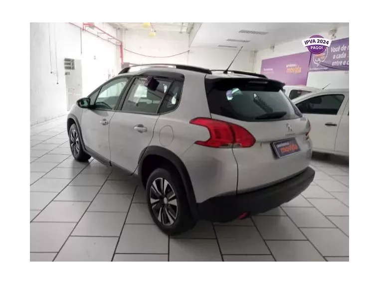 Peugeot 2008 Prata 9