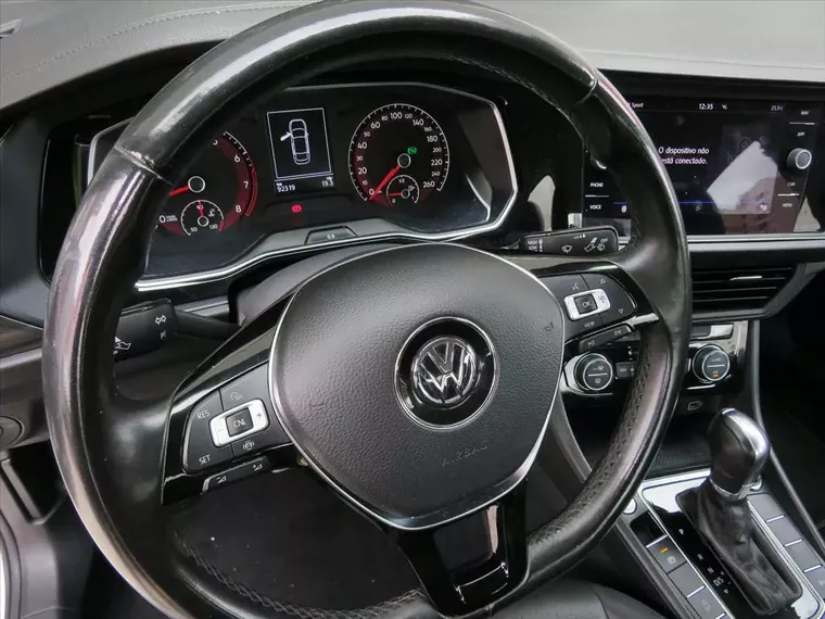 Volkswagen Jetta Branco 4