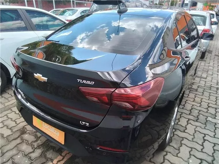 Chevrolet Onix Preto 2