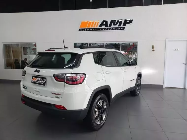 Jeep Compass Branco 9