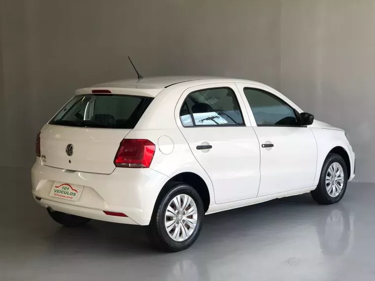 Volkswagen Gol Branco 9