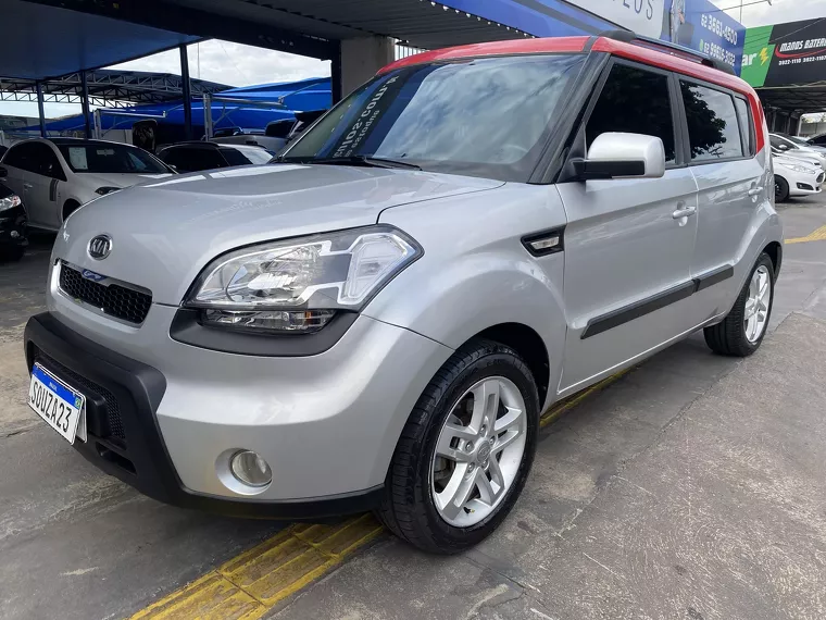 KIA Soul Prata 5