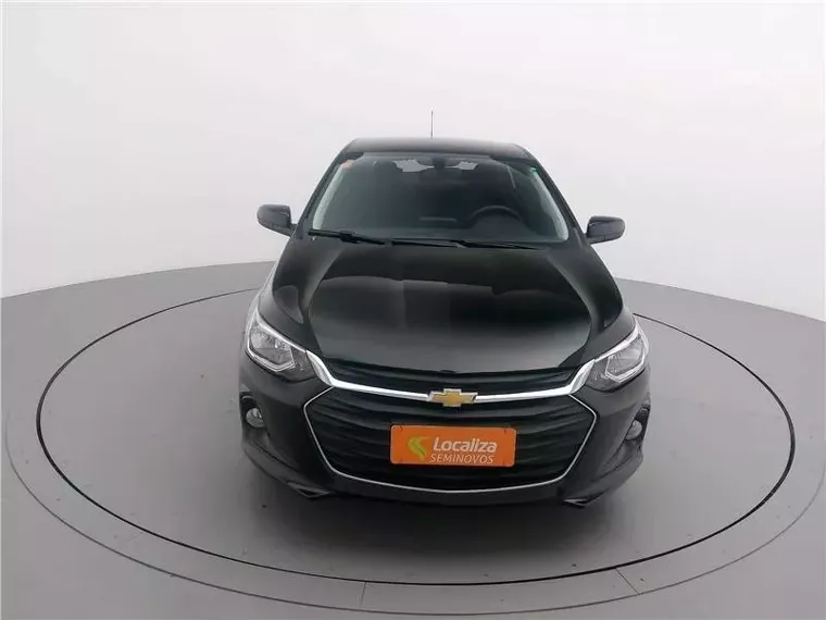 Chevrolet Onix Preto 9