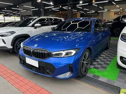 BMW 320i