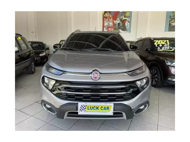 Fiat Toro Prata 3