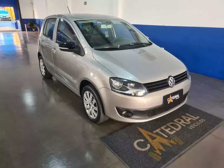 Volkswagen Fox Prata 8