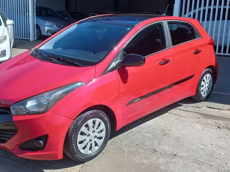 Hyundai HB20 Vermelho 2