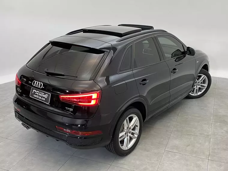 Audi Q3 Preto 9