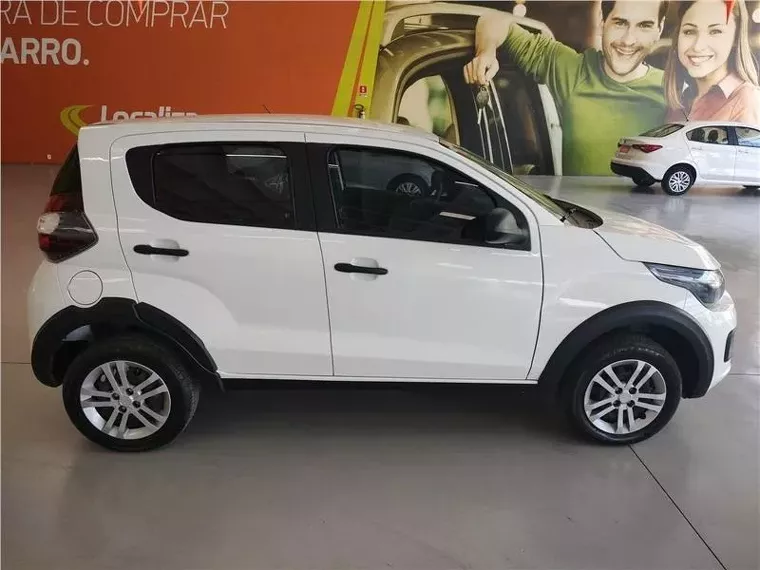 Fiat Mobi Branco 2