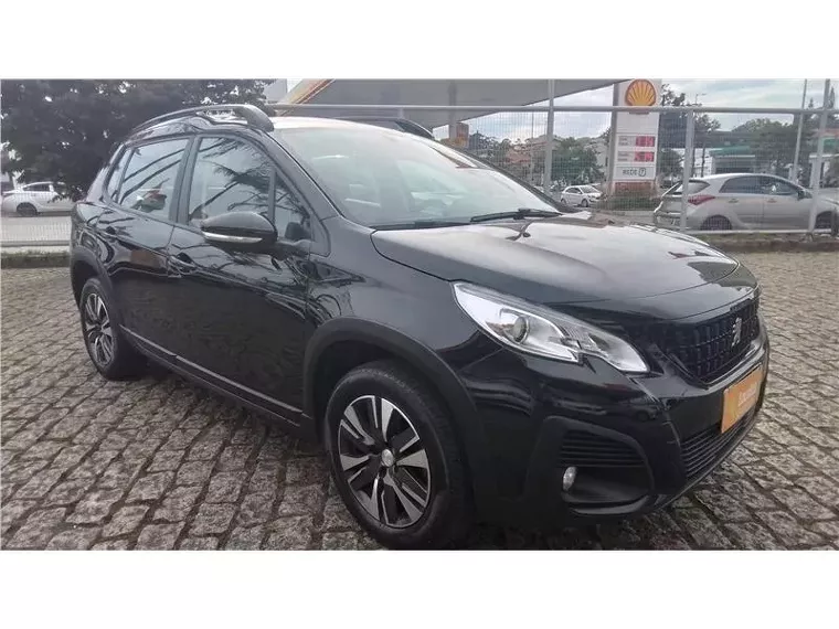 Peugeot 2008 Preto 5