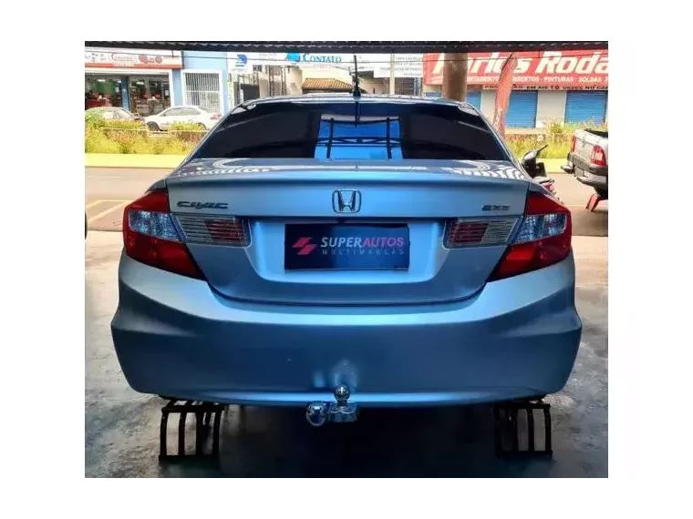 Honda Civic Prata 6