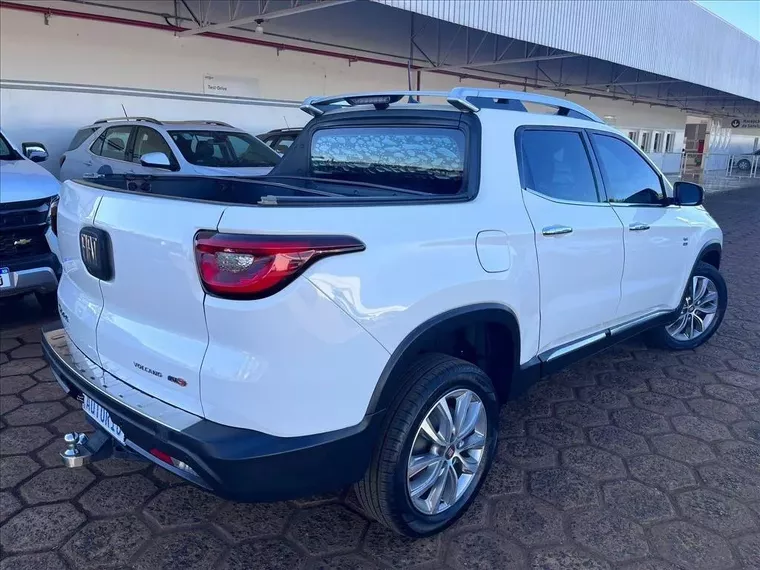 Fiat Toro Branco 3