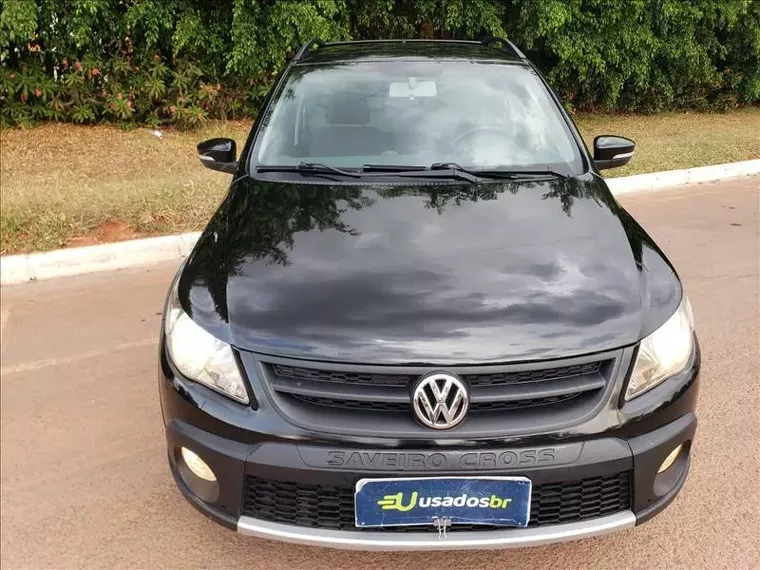 Volkswagen Saveiro Preto 7