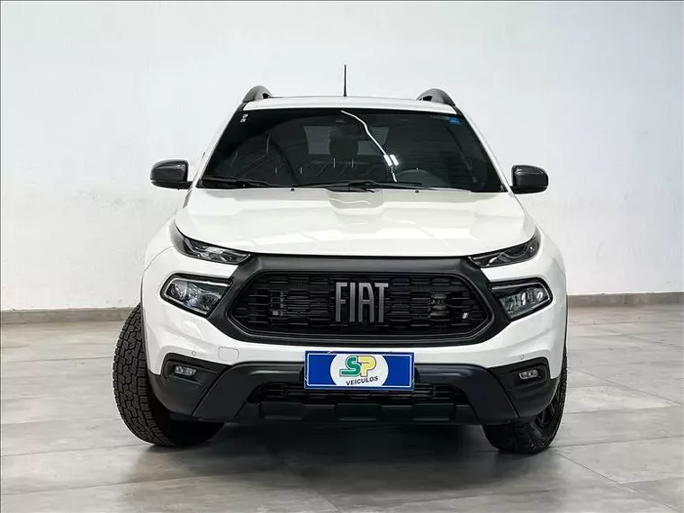 Fiat Toro Branco 2