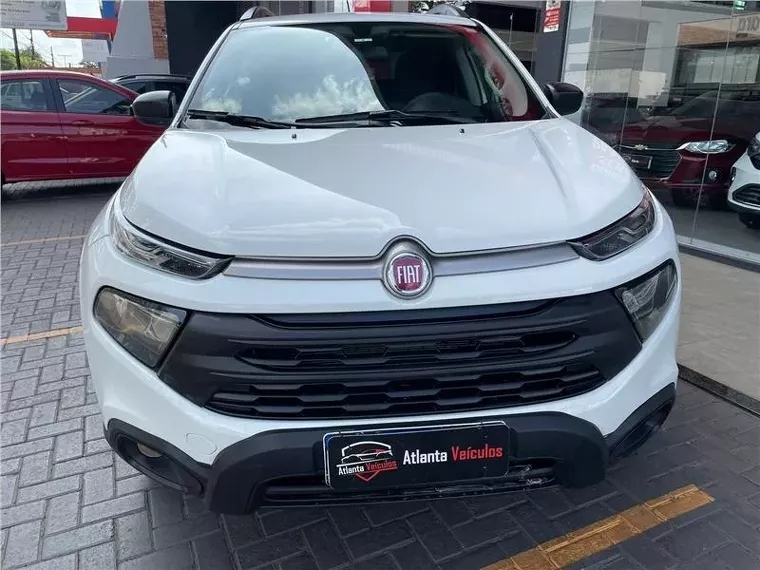 Fiat Toro Branco 1