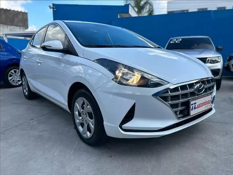 Hyundai HB20S Branco 7