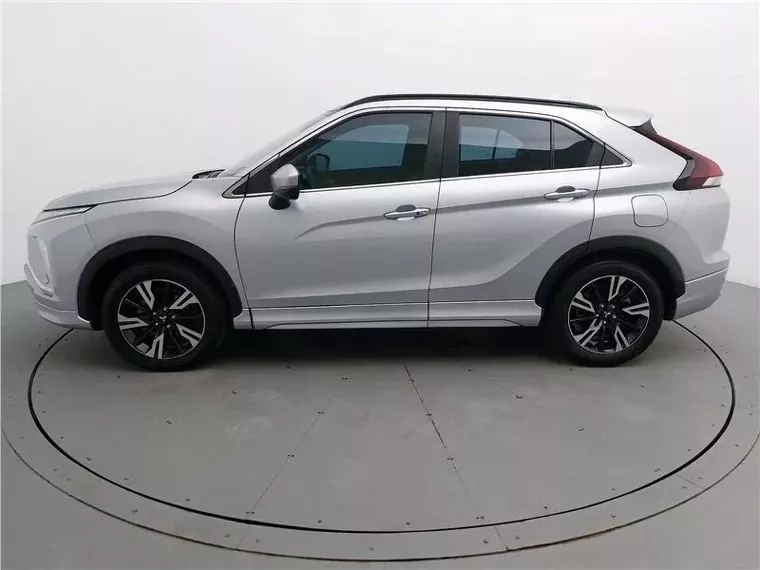 Mitsubishi Eclipse Cross Prata 7