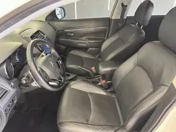 Mitsubishi Outlander Sport