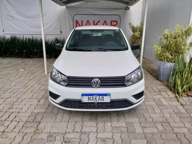 Volkswagen Voyage Branco 1