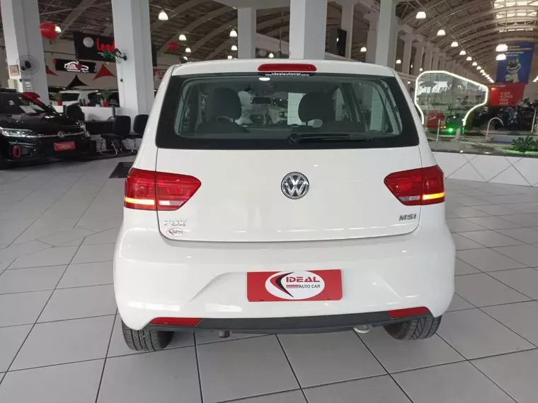 Volkswagen Fox Branco 11