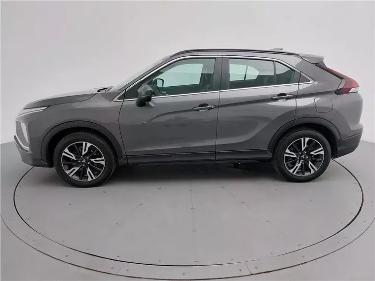 Mitsubishi Eclipse Cross Cinza 4