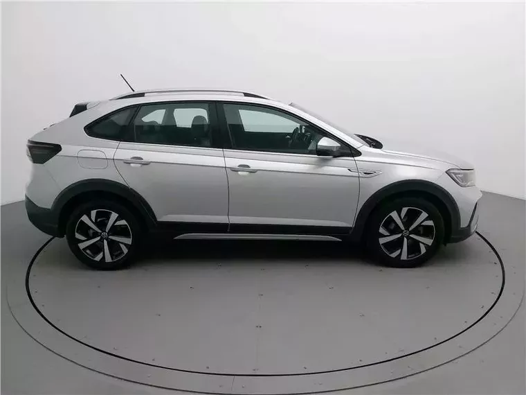 Volkswagen Nivus Prata 16