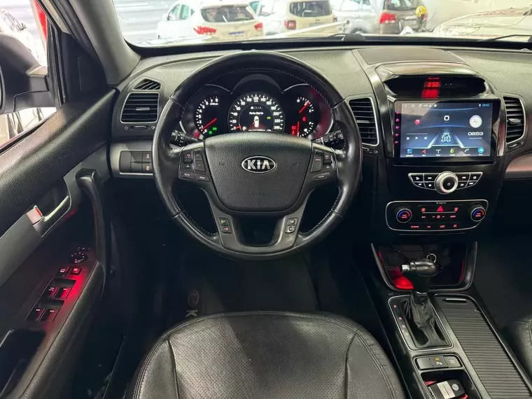 KIA Sorento Prata 12