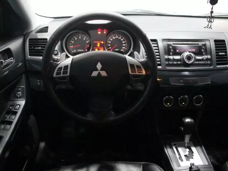 Mitsubishi Lancer Branco 4