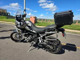 Triumph Tiger 900