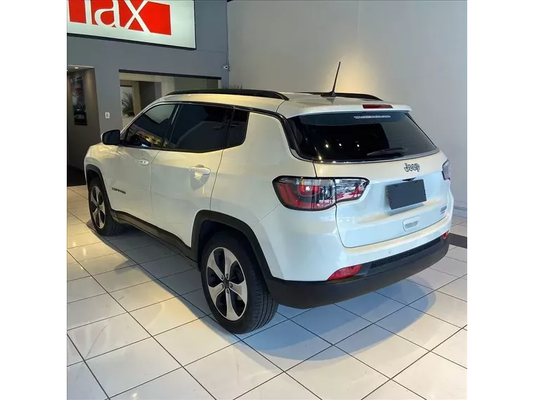 Jeep Compass Branco 13