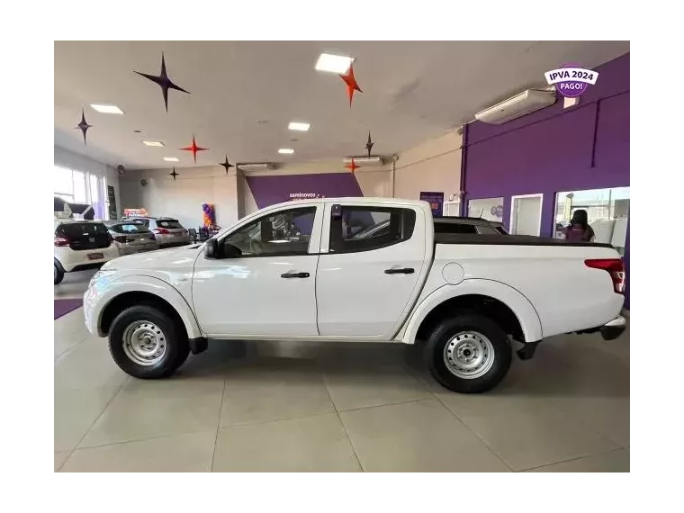 Mitsubishi L200 Branco 3