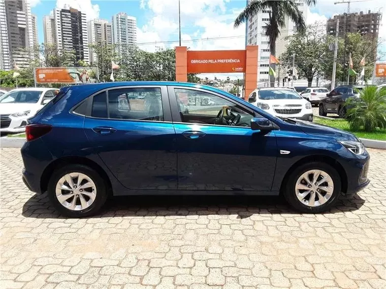 Chevrolet Onix Azul 2